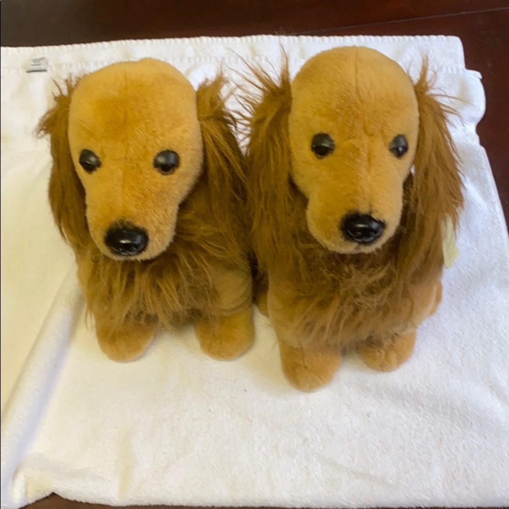 Stuffed animals - dogs.